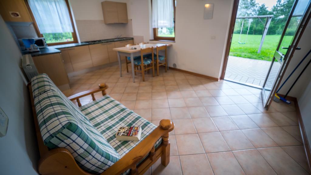 Apartamento Casa Al Portico Pieve Di Ledro Exterior foto